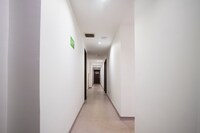 OYO 1003 Rich Calton Hotel