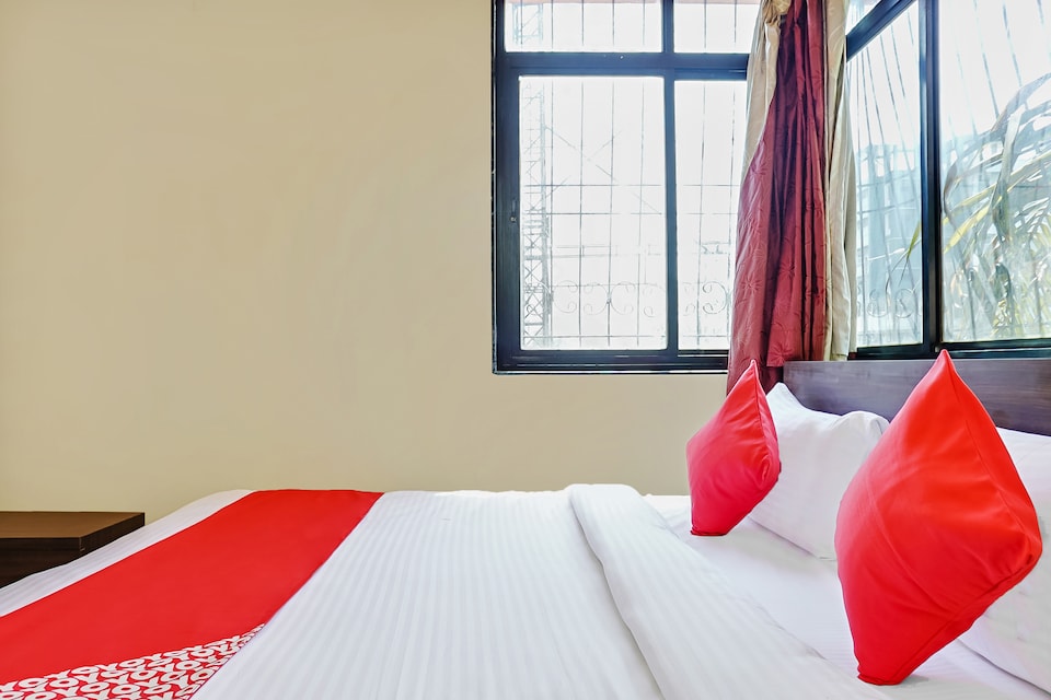 OYO 36581 Shree Executive, Baner Pune, Pune