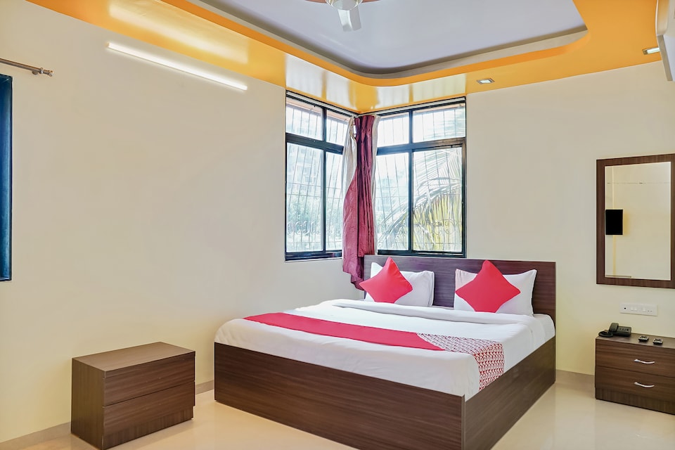 OYO 36581 Shree Executive, Baner Pune, Pune