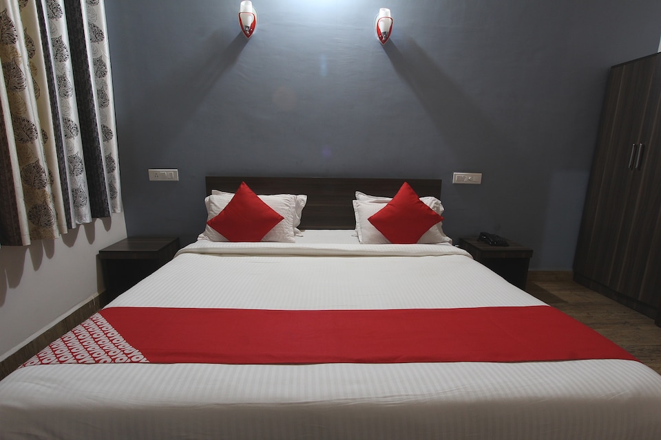 OYO 36619 Hotel Shri Ram, Belgaum, Belgaum
