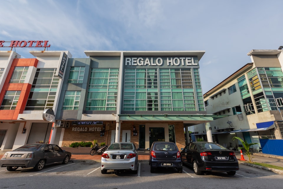 OYO 1009 Regalo Hotel, Melaka Raya, Melaka City