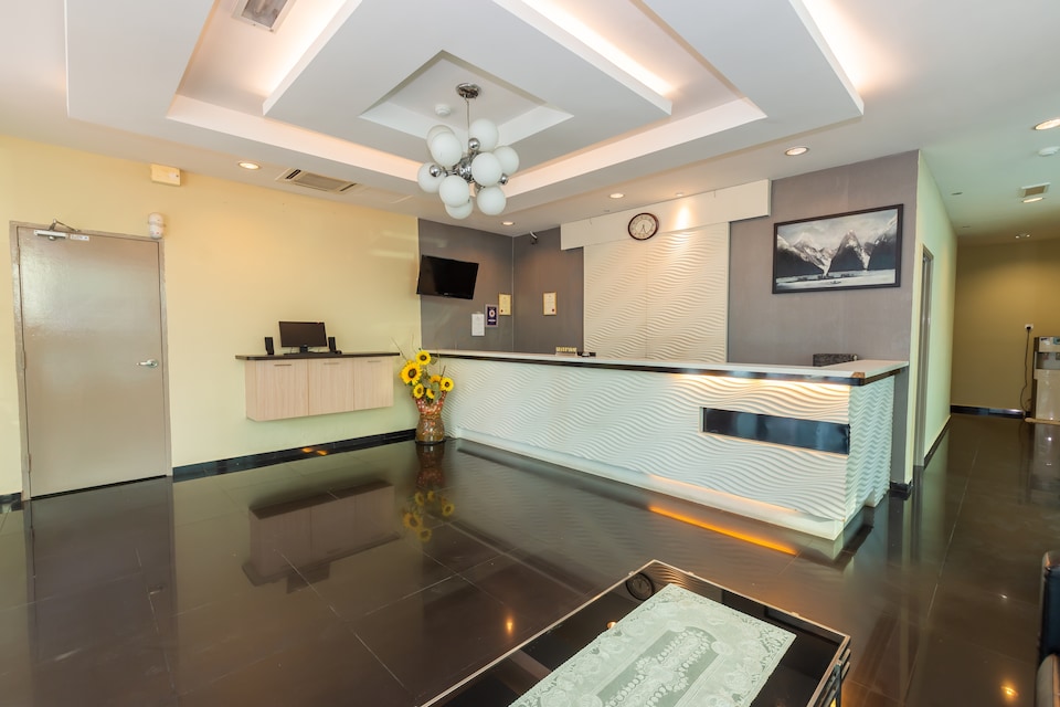 OYO 1009 Regalo Hotel, Melaka Raya, Melaka City