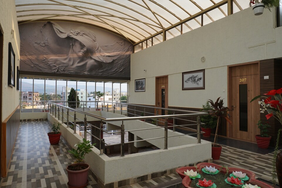 OYO 36638 Hotel Sayaji Lodging, Gargoti, Kolhapur