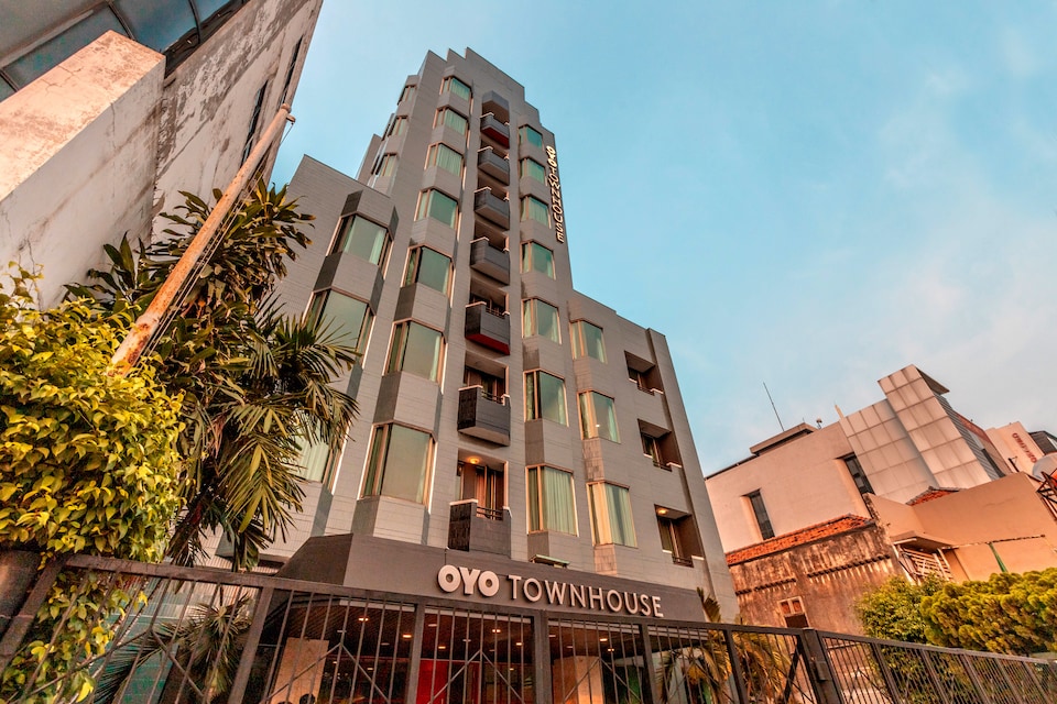 Super OYO Townhouse 2 Hotel Gunung Sahari, Mangga Besar, Jakarta