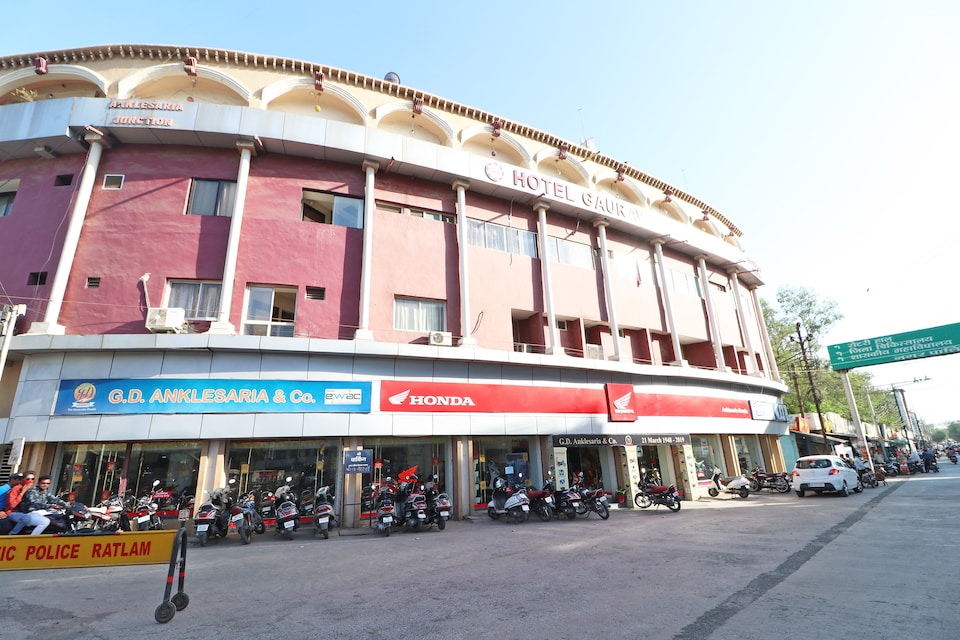 OYO 36642 Hotel Gaurav, Ratlam, Ratlam