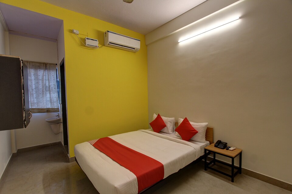 OYO Flagship 36650 Tristar Inn, Sathy Road Coimbatore, Coimbatore
