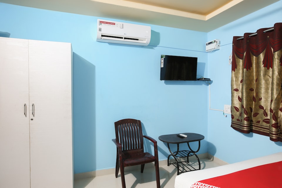 OYO 36657 Amma Vilas, Trade Center, Chennai