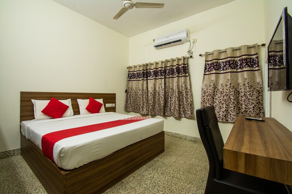 OYO 36672 Vishnu Nx, Guntur, Guntur