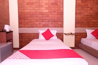 OYO 1017 Al-inshirah Inn