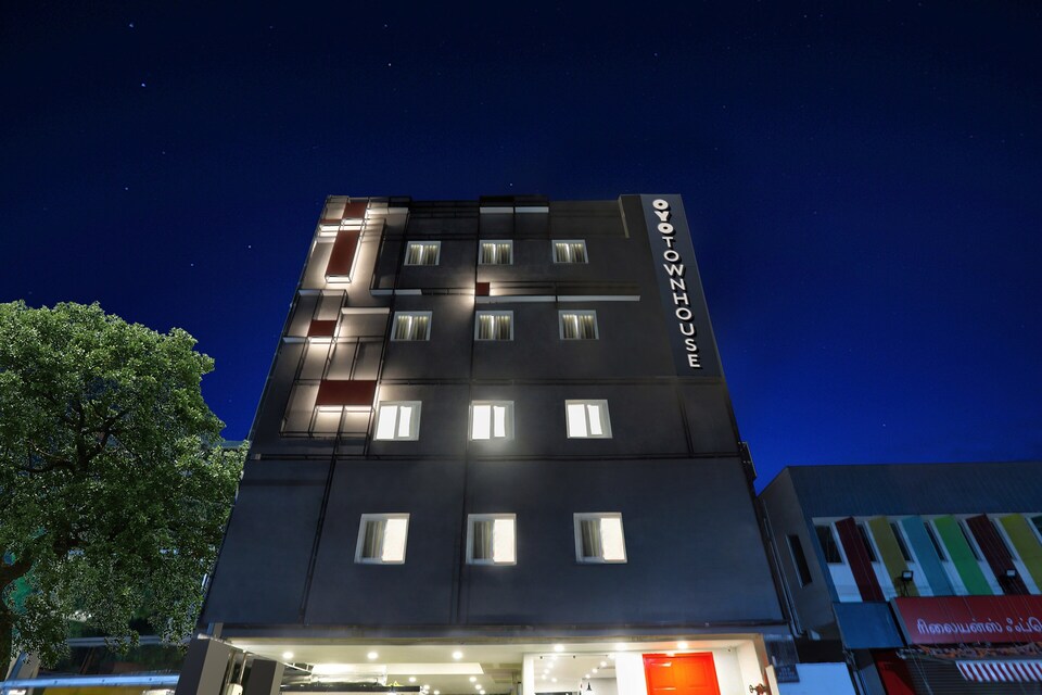 OYO Townhouse 156 Maraimalai Nagar, GST Chennai, Chennai