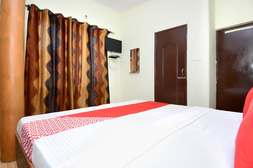 OYO 36696 Sodhi B&b, Golden Temple Road Amritsar, Amritsar