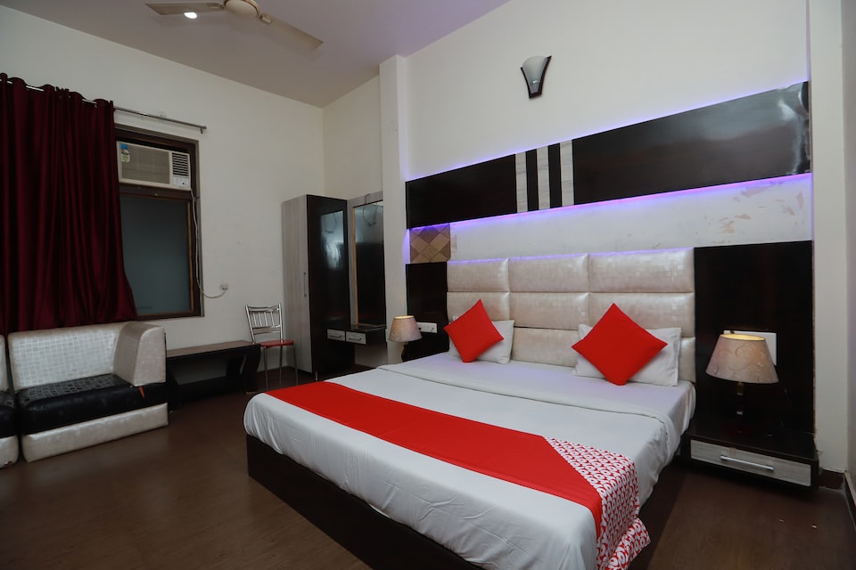 OYO 36709 Hotel Kaydee, Agra, Agra