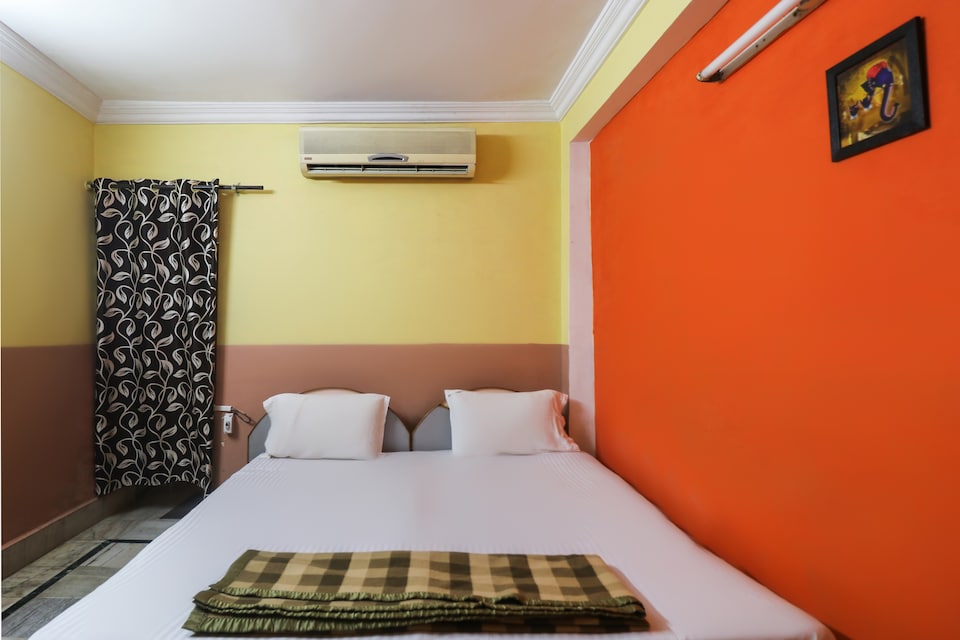 SPOT ON 36717 Gajendra Plaza, Bilaspur, Bilaspur