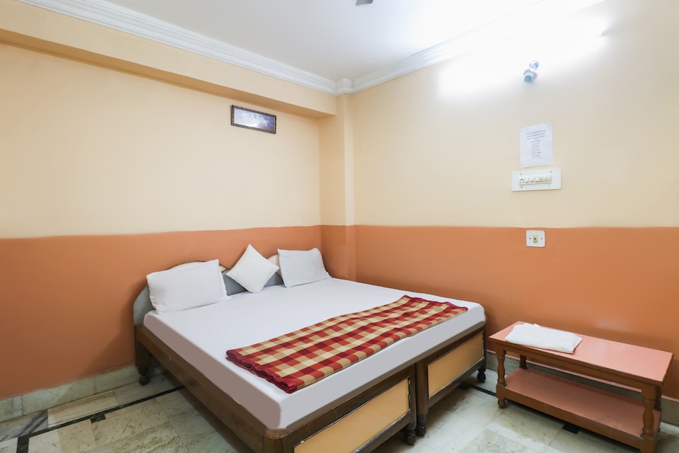 SPOT ON 36717 Gajendra Plaza, Bilaspur, Bilaspur