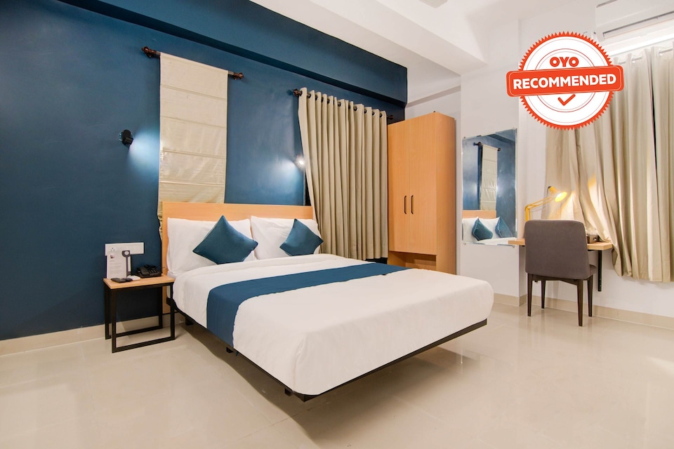 Silverkey Executive Stays 36722 Near Bachpan Play School, Pimpri Pune, Pune