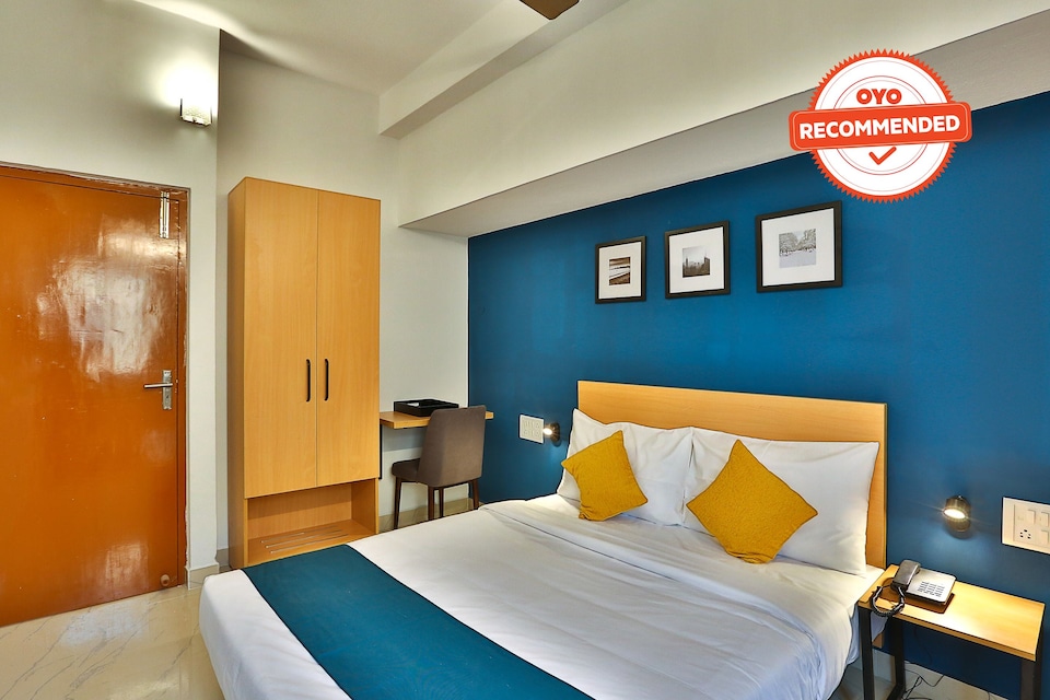 SilverKey Executive Stays 36839 Jayanthi Gardens, Koyambedu Chennai, Chennai