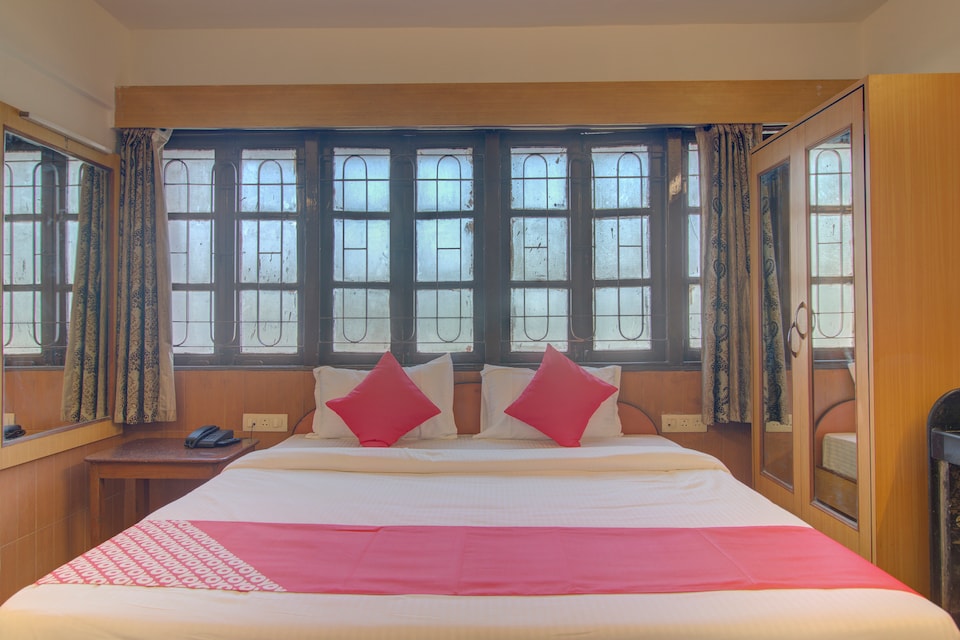 OYO Flagship 36853 Hotel Rajdoot J.B. Road, Mumbai Dadar-Worli-Parel, मुंबई