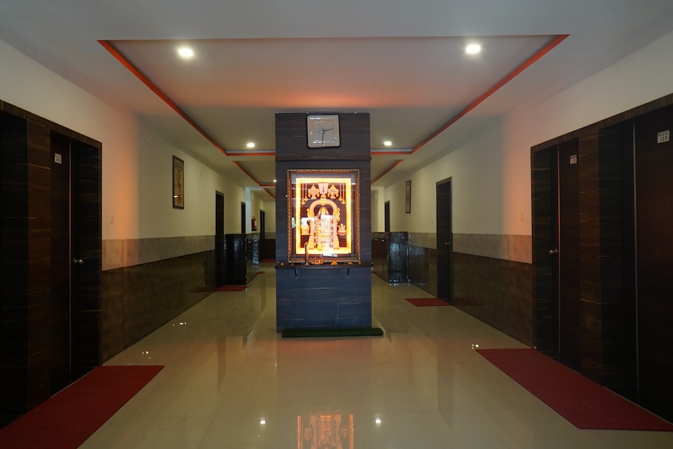 OYO Flagship 36860 Hotel Dwarka Regency, Pimpri Pune, Pune