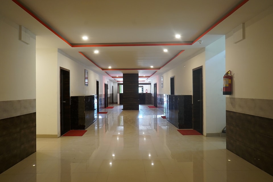 OYO Flagship 36860 Hotel Dwarka Regency, Pimpri Pune, Pune