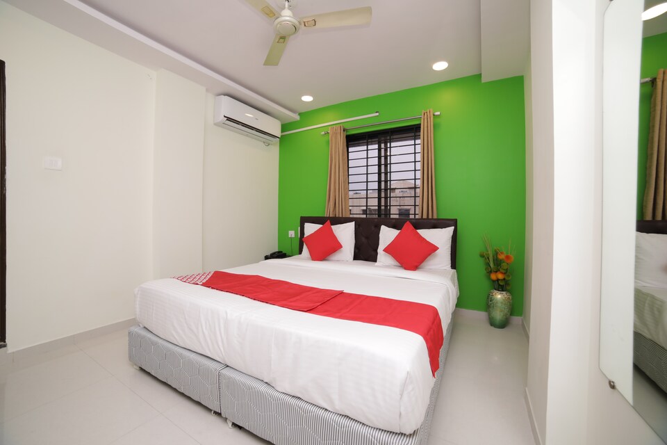 OYO 36866 Carnival Inn, Airport Wardha Road, Nagpur