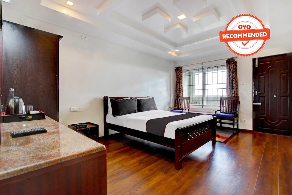 Collection O 36869 Hotel Ultimate Thalayathimund, Ooty Coonoor Road, Ooty