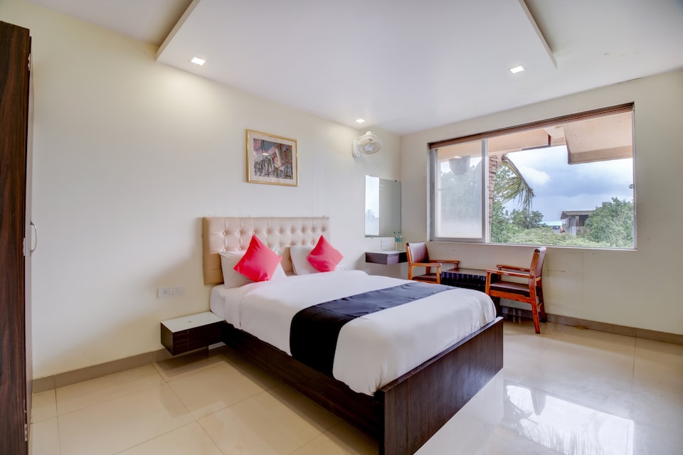 Capital O 36875 Hotel Saheb, Mumbai Thane-Mulund-Bhandup, Mumbai