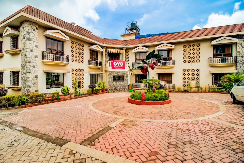 Flagship 36890 Hotel Basilica Ryewood Park, Lonavala, Lonavala