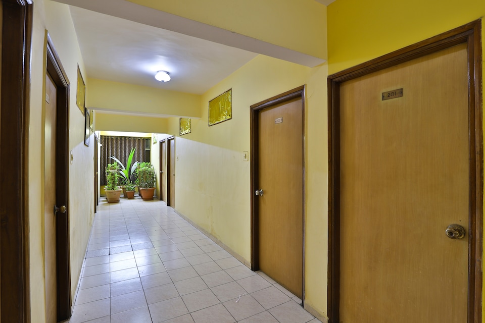 SPOT ON Hotel Ten, Vapi, Vapi