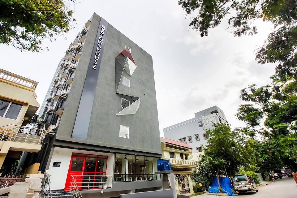 OYO Townhouse 164 ESI Hospital, Ameerpet, Hyderabad