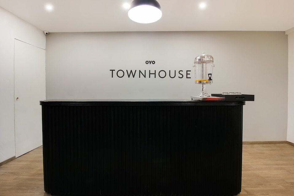 OYO Townhouse 164 ESI Hospital, Ameerpet, Hyderabad