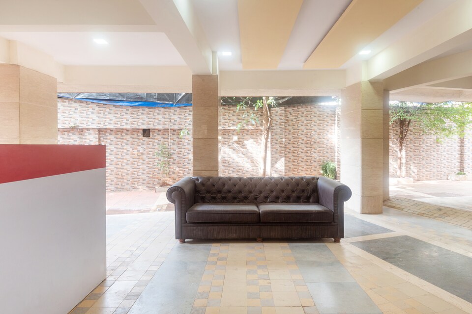 OYO 36955 Al Bahar Suites, Mumbai Chembur-Kurla-Ghatkopar, Mumbai