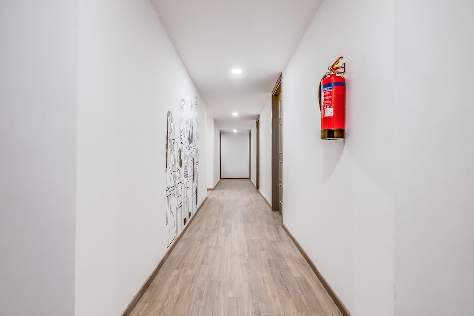 OYO Townhouse 289 Sector 47 Near Bharat Petroleum Gurgaon Near Omaxe Celebration Mall, Huda 2, Gurgaon