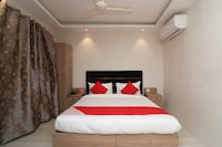 SPOT ON 36992 Sidharth Plaza