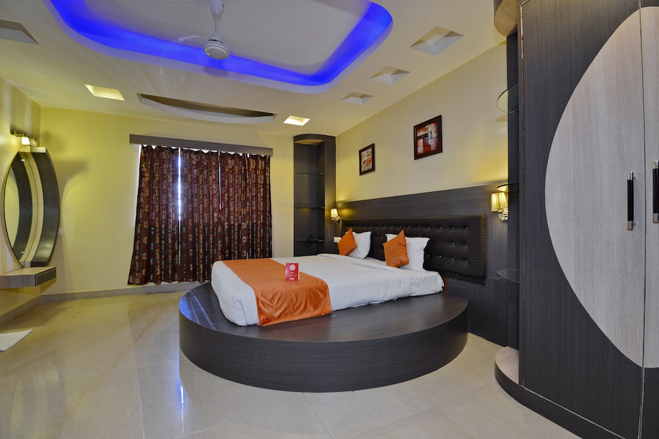 OYO 10909 Sunrise INN, Firayalal, Ranchi