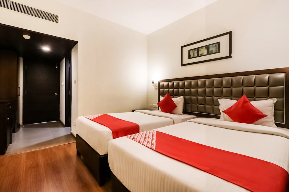 OYO 37001 The Regency Hotel, Yanam, Yanam