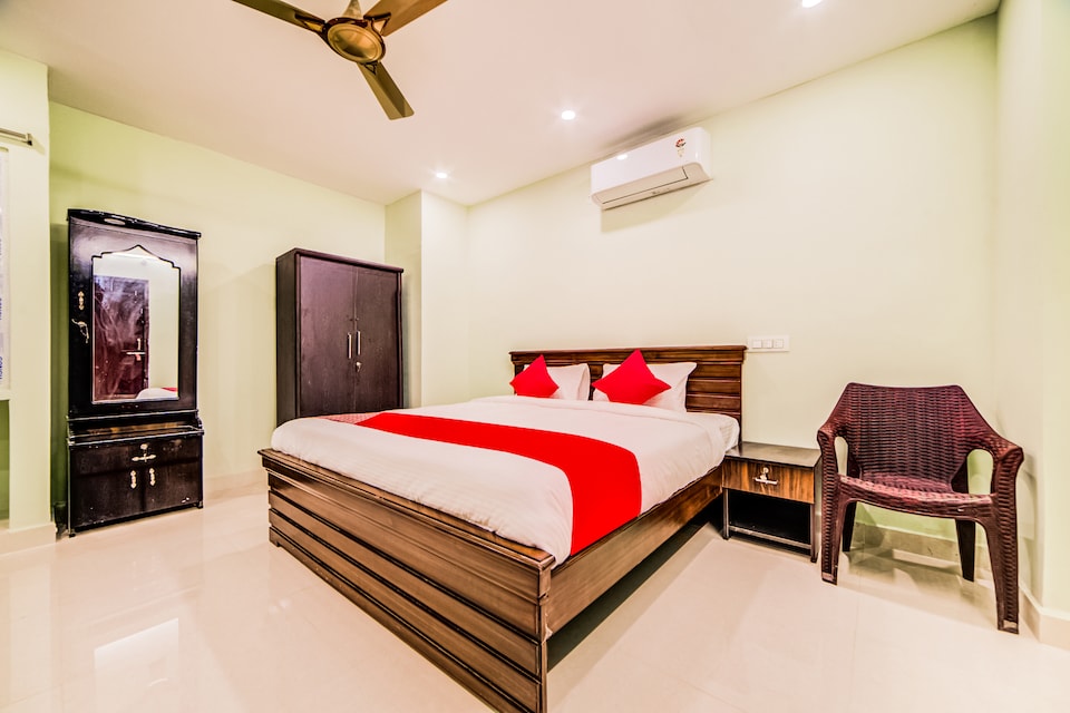 Prop live in new code - WAR063, Nakkalagutta Hanamkonda Warangal, Warangal