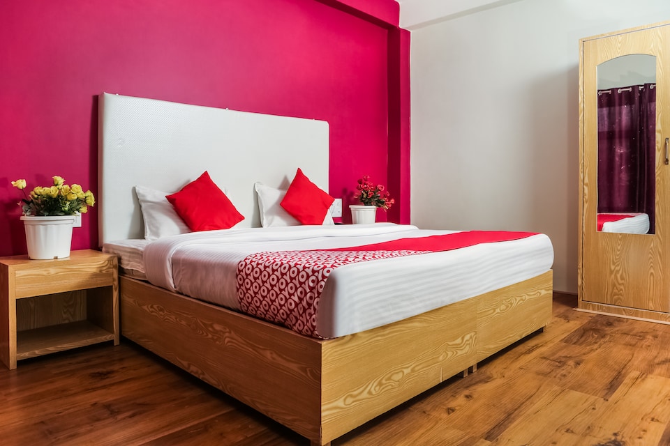 OYO 37004 City Heart Guest House, Old Leh Road, Leh-Ladakh