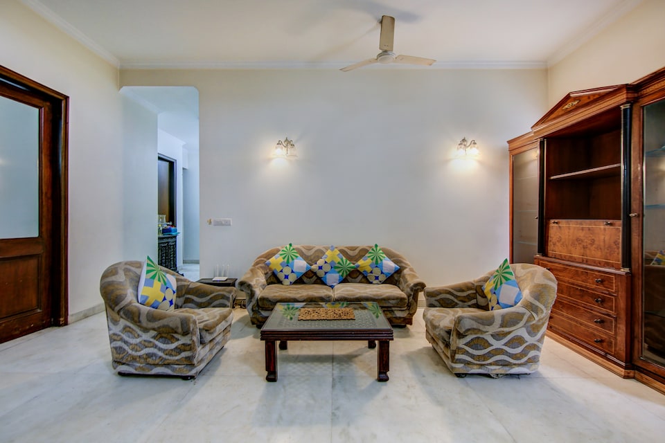 OYO Home 37010 Comfortable Stay Vasant Kunj, Saket Delhi, Delhi