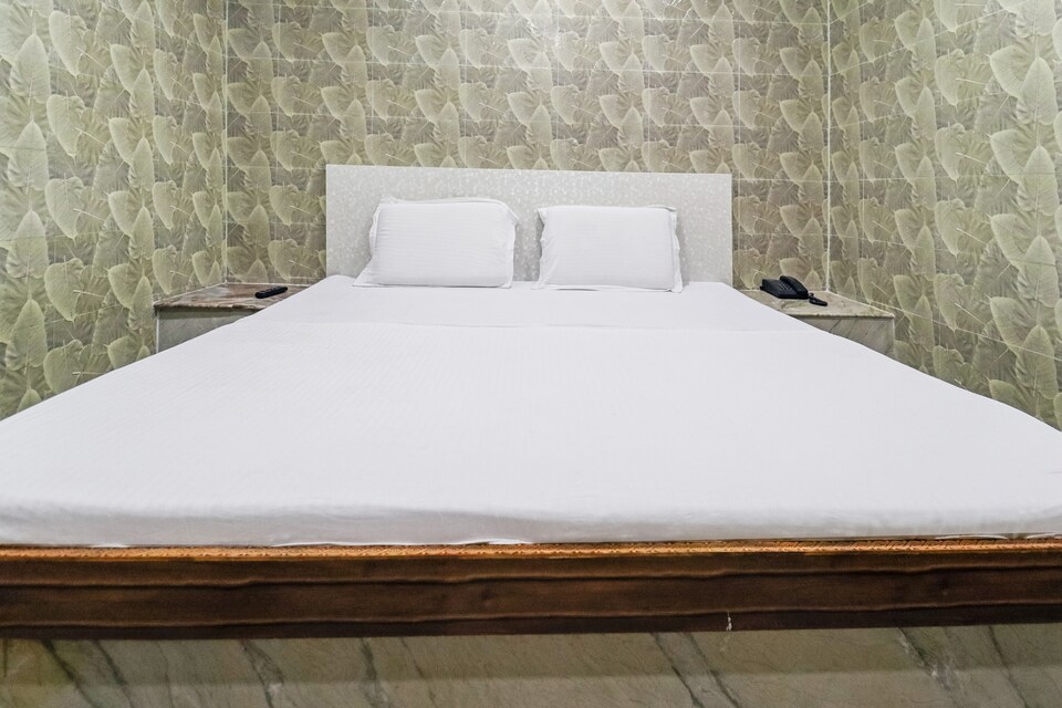 OYO 37017 Ss Lodge, Katra, Katra