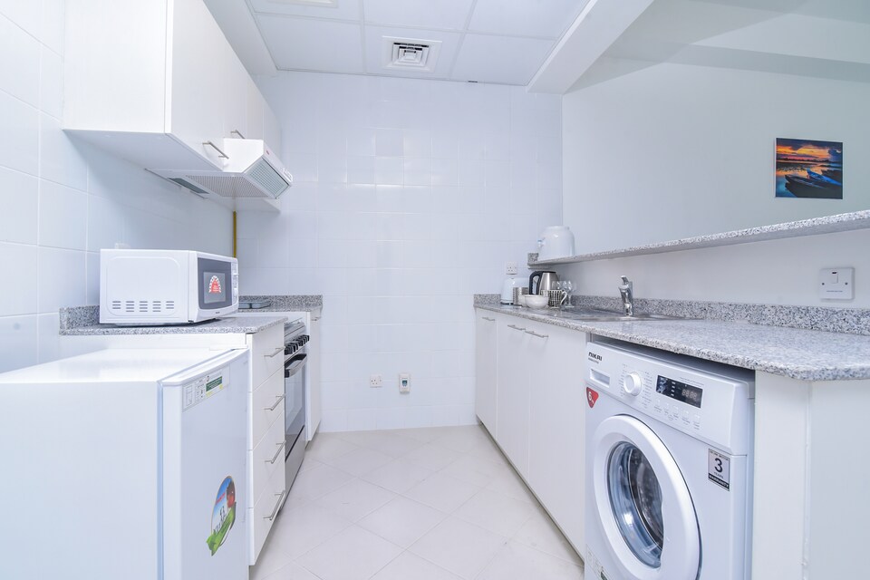 OYO Home 175 StudioAl Khail Heights, Al Quoz, Dubai