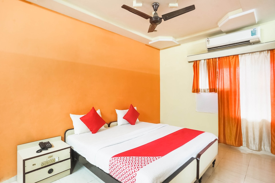 OYO  Flagship 37028 Hotel Sheela, Durg, Bhilai