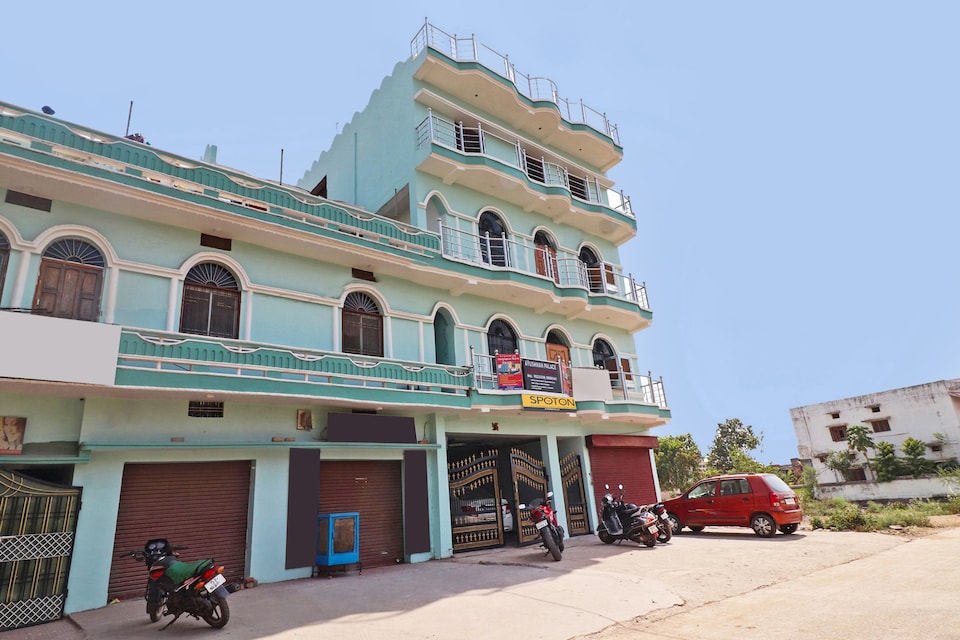 SPOT ON 37040 Hotel Ayushman Palace, Bilaspur, Bilaspur