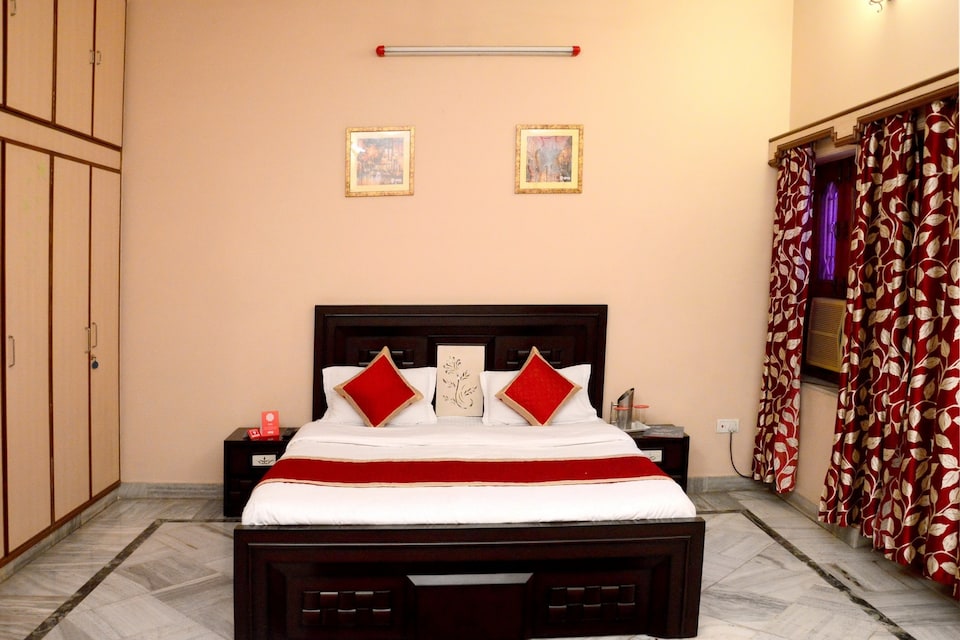 OYO 3617 Home Stay Kriss Residency, Mansarovar, Jaipur