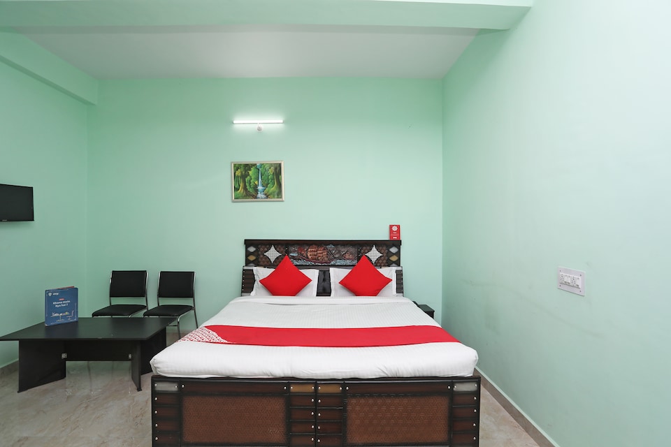 OYO 37054 Amit Guest House, Solan, Solan