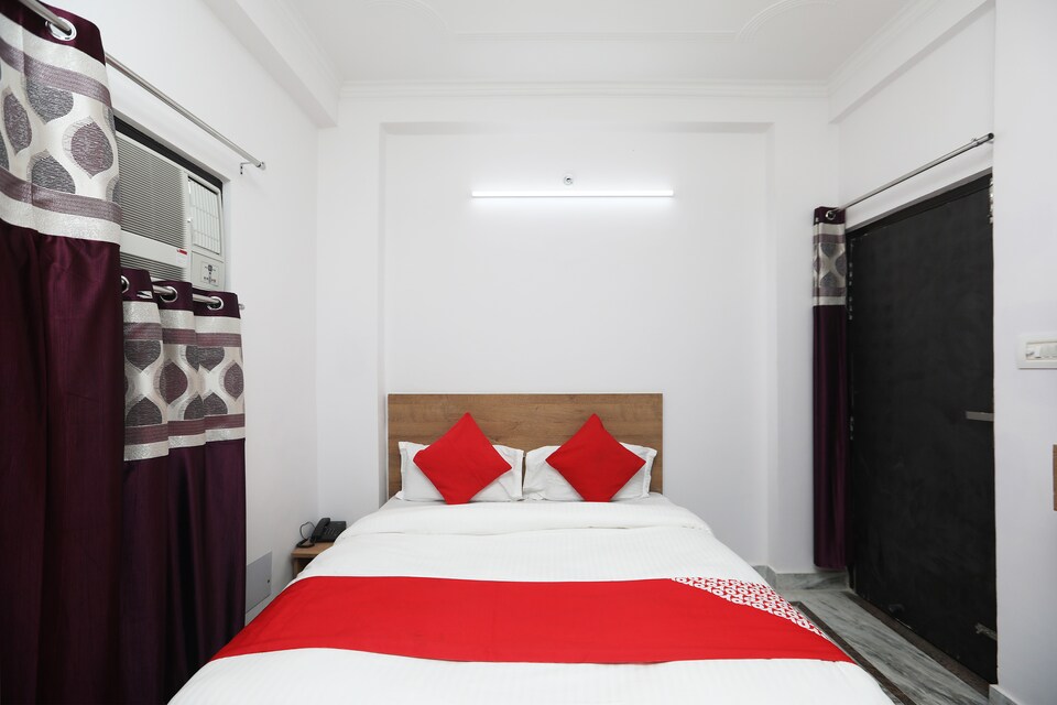OYO 37055 M R Residency, Okhla Jasola Delhi, Delhi