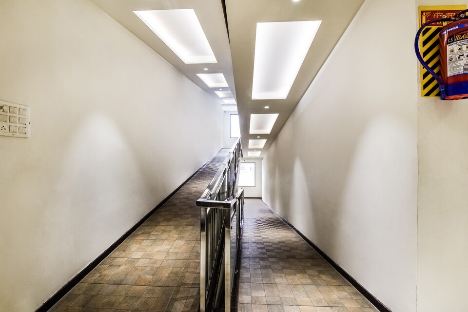 Capital O 37057 The Jass Grand, Civil Lines Bareilly, Bareilly