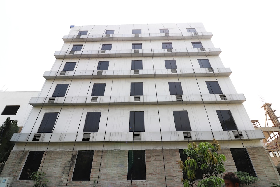 Capital O 37061 Sambodhi Retreat, Dhanbad, Dhanbad