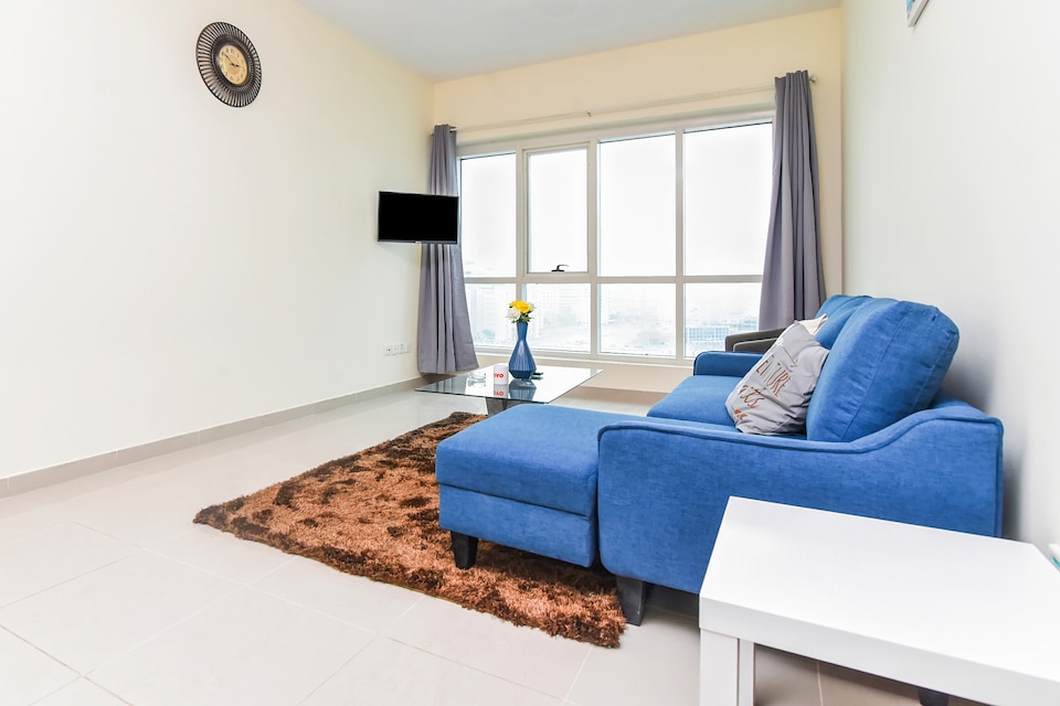 OYO Home 176 1BHK Lake tower JLT, Jumeirah Lake Towers Dubai, Dubai