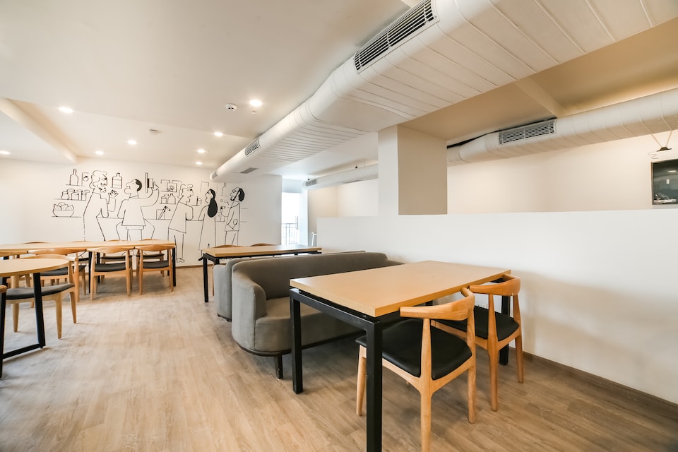 OYO Townhouse 160 Sector 1 Vaishali, Indirapuram Ghaziabad, Ghaziabad