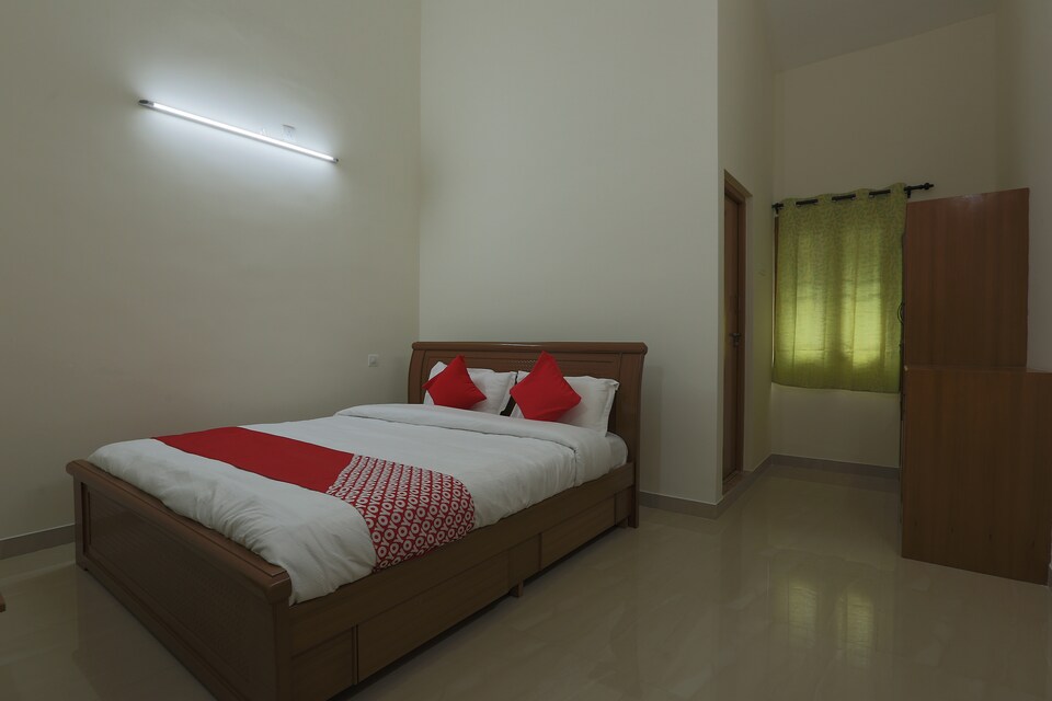 OYO 37087 Lmf Paradise Private Limited, Ooty Kotagiri Road, Ooty